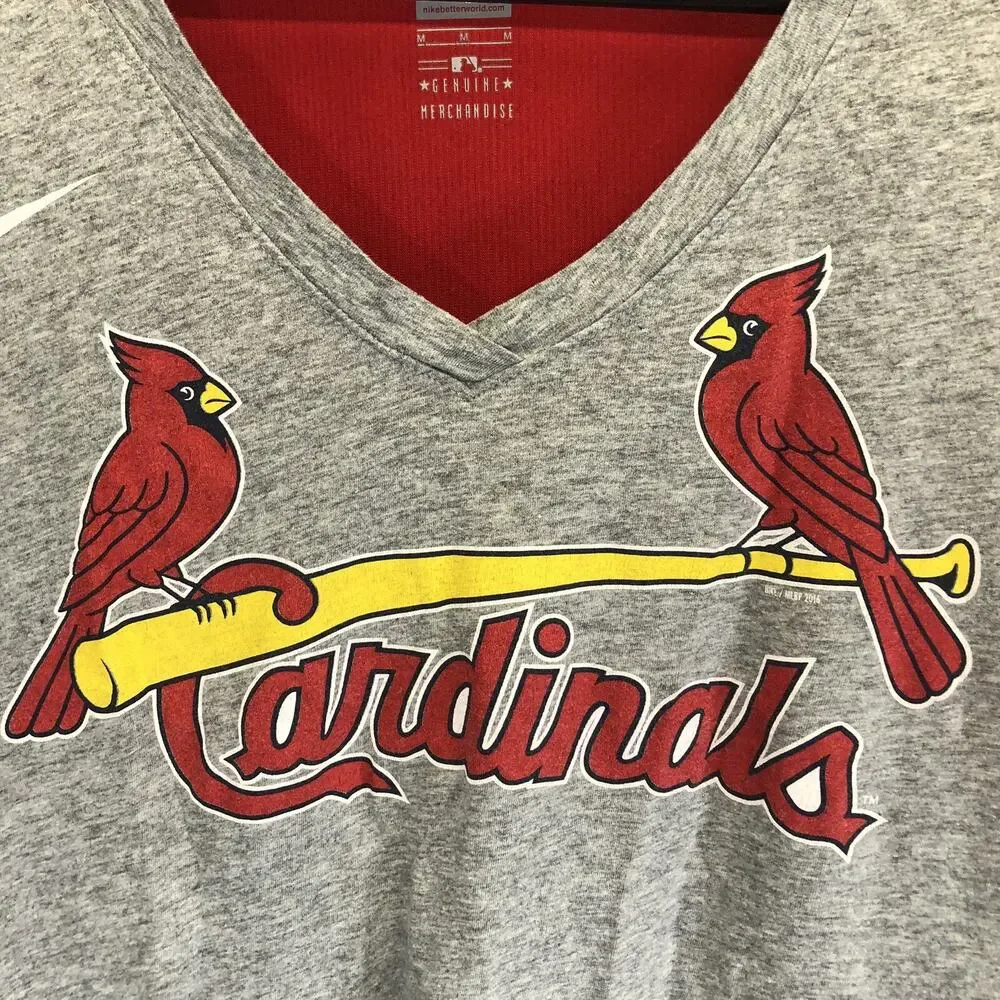 Nike Genuine Merchandise Cardinals V Neck Size Medium St Louis Baseball Tee